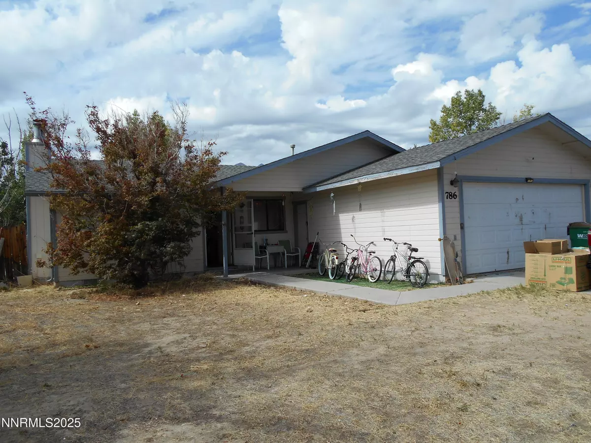 Gardnerville, NV 89460,786 Hornet DR