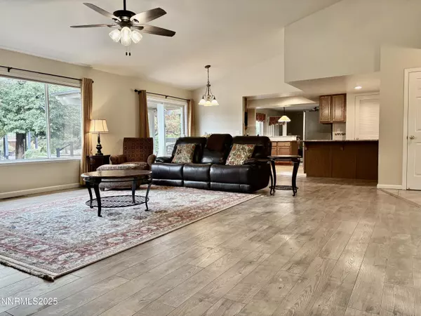 Sparks, NV 89441,245 Moonbeam DR