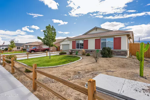 Dayton, NV 89403,221 Snow LN