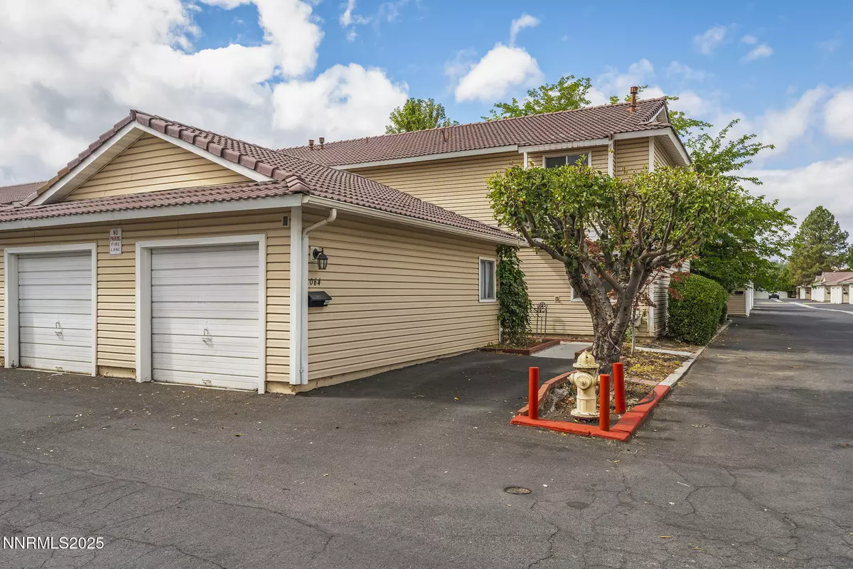 Sparks, NV 89434,1064 Bradley