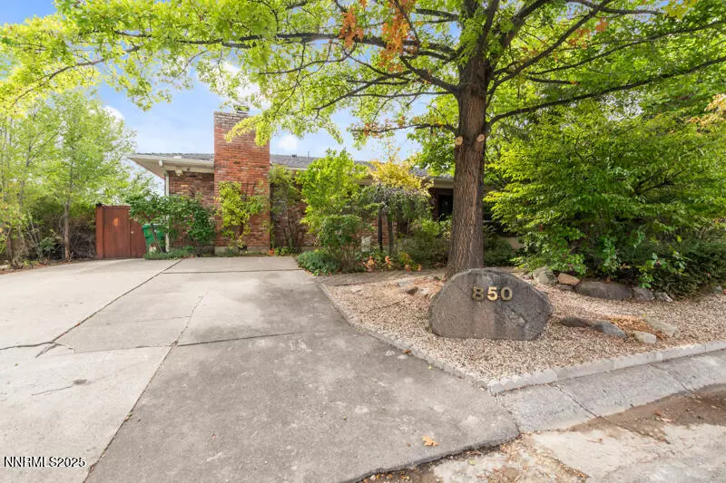 850 W 11th ST, Reno, NV 89503