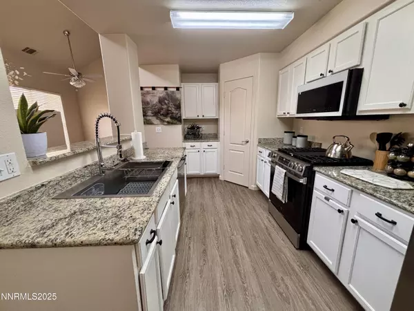 Reno, NV 89521,9050 Double R BLVD #APT 1422