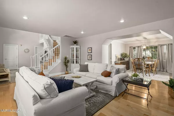 Carson City, NV 89703,2340 Christmas Tree