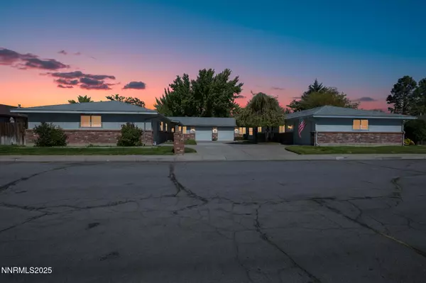 704 Sean DR, Carson City, NV 89701