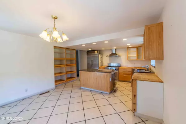 Stateline, NV 89449,373 Andria