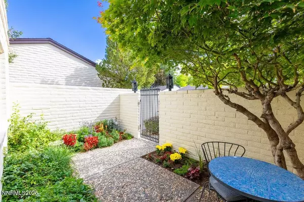 Reno, NV 89509,4811 W Lakeridge