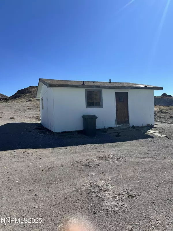 Tonopah, NV 89049,153 E California