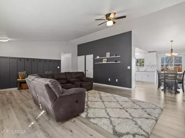 Carson City, NV 89706,984 Mountain Park