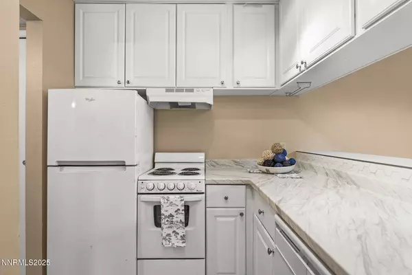 Reno, NV 89509,2750 Plumas #APT 123