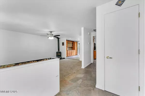 Reno, NV 89511,7300 Gemstone