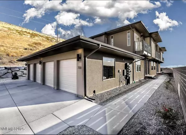 Reno, NV 89523,720 Bluffs #103