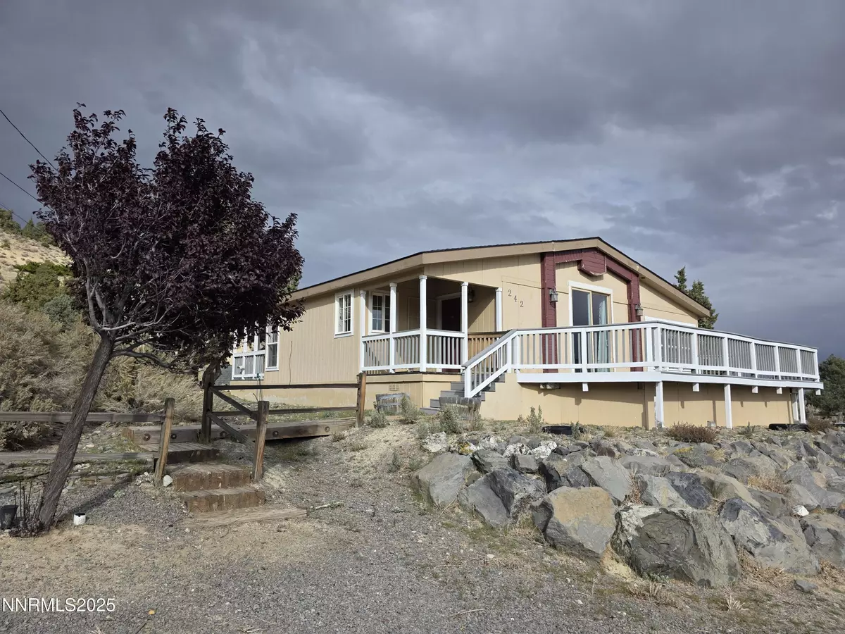 Moundhouse, NV 89706,242 Linehan RD