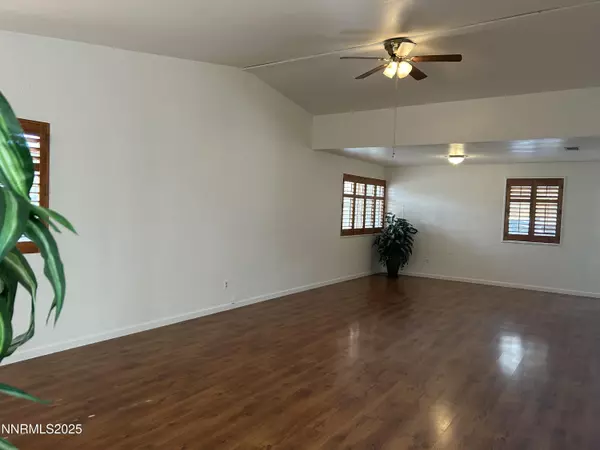 Reno, NV 89506,13570 Mount Rainier