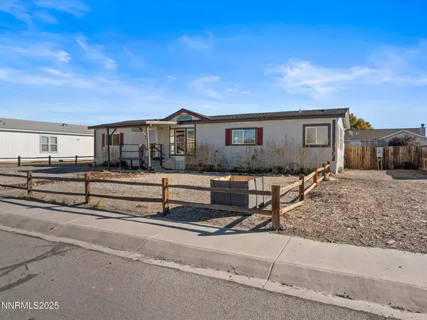 Fernley, NV 89408,871 Jennys LN