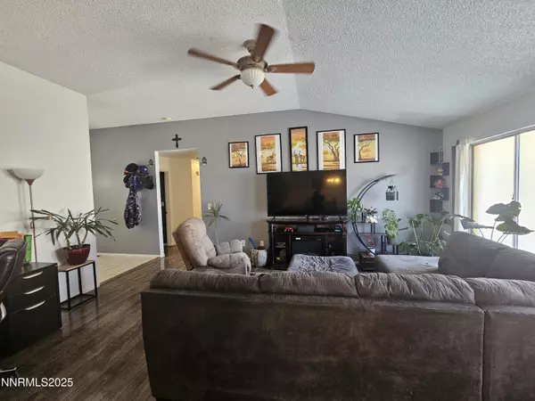 Reno, NV 89506,7603 Crystal Shores Drive