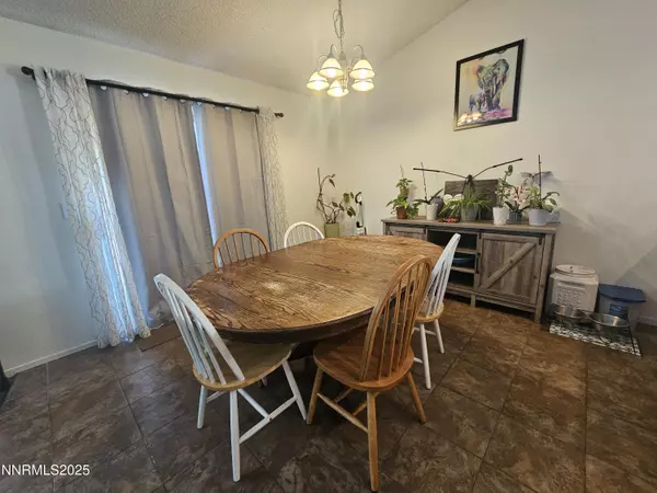 Reno, NV 89506,7603 Crystal Shores Drive