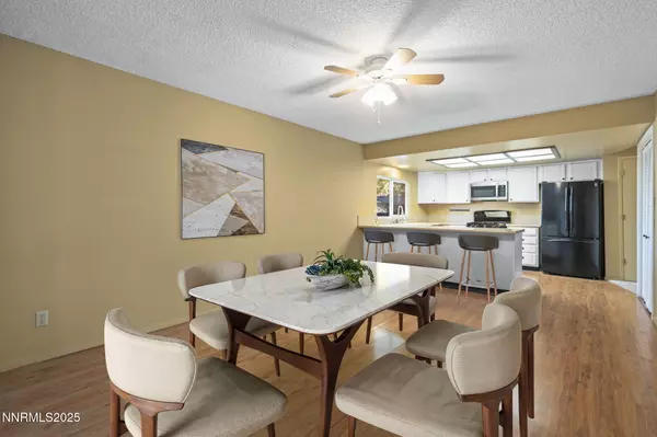 Sparks, NV 89434,1713 Candlewood