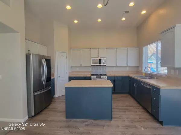 Fernley, NV 89408,114 Red Oak Ct