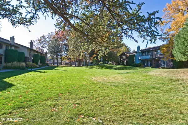 Reno, NV 89509,1433 Foster