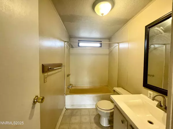 Winnemucca, NV 89445,3110 Mercury AVE