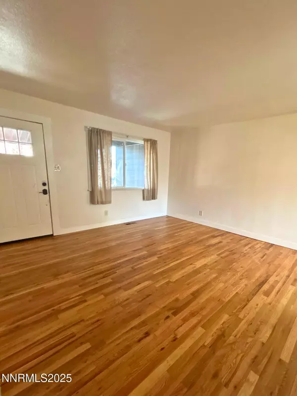 Reno, NV 89503,640 James LN