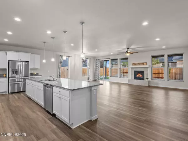 Fernley, NV 89408,508 Wedge LN