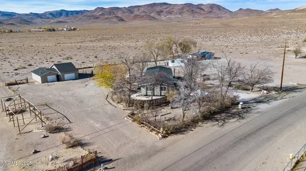 4925 Cheyenne TRL, Silver Springs, NV 89429