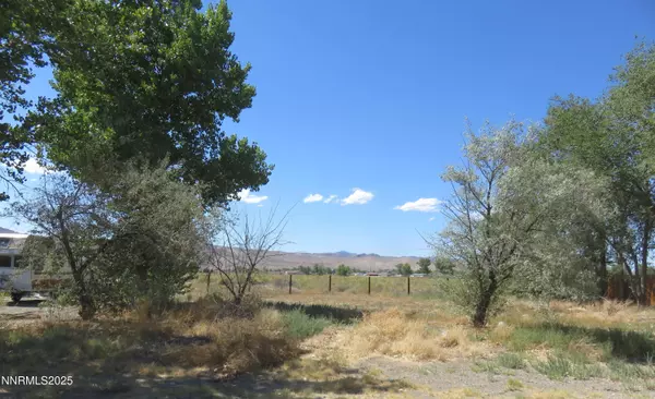 Yerington, NV 89447,5 Pebble Beach