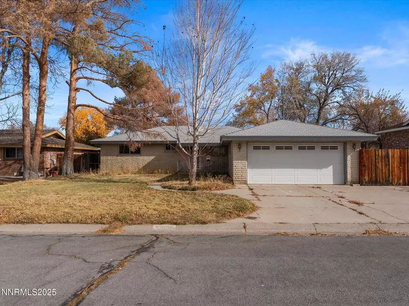 2605 Lewis, Carson City, NV 89701