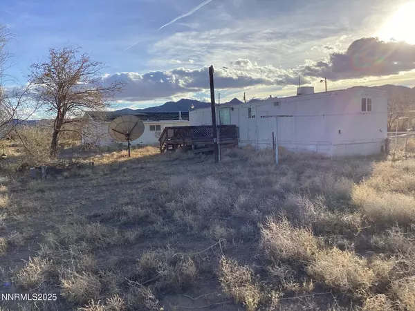 Yerington, NV 89447,1 E Lemos LN