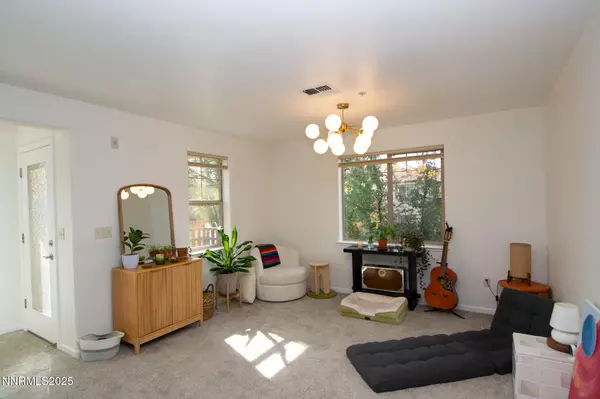 Reno, NV 89509,1052 Watt ST #C