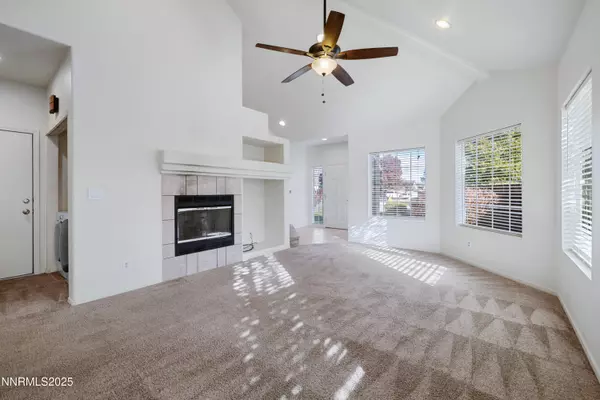 Sparks, NV 89436,5420 Desert Peach DR