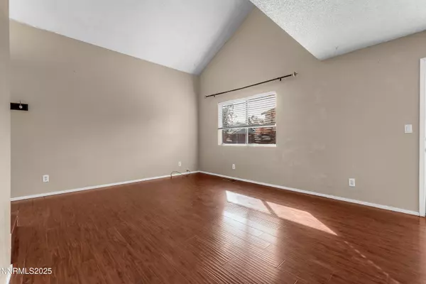 Sparks, NV 89434,1688 Round Mountain