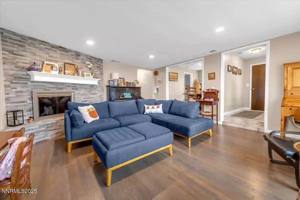 Reno, NV 89509,840 Hunter Lake