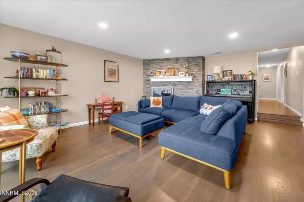 Reno, NV 89509,840 Hunter Lake