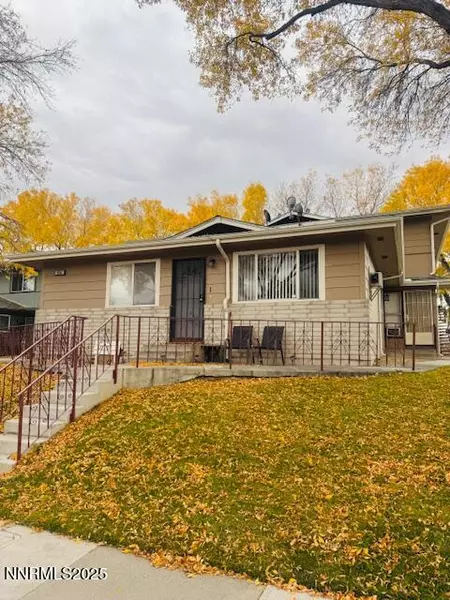 604 Oakwood DR #APT 1, Sparks, NV 89431