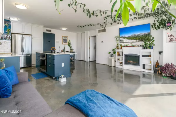 Reno, NV 89501,100 N Arlington AVE #7I