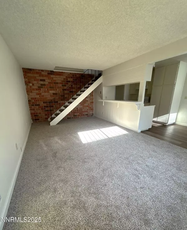 Reno, NV 89502,5020 Catalina DR #3