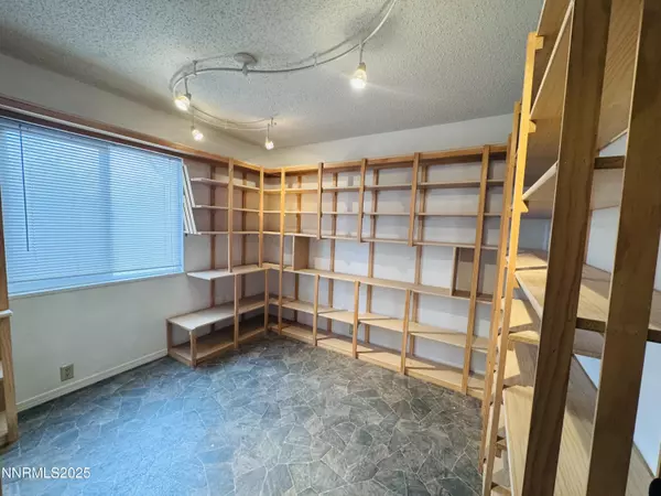 Winnemucca, NV 89445,6240 Bonanza DR