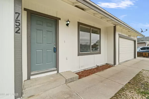 Fernley, NV 89408,752 E ST