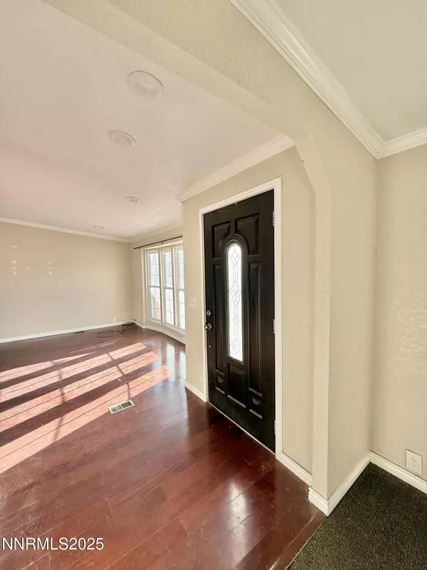 Battle Mountain, NV 89820,225 Carson RD