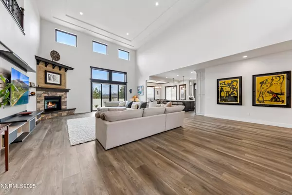 Gardnerville, NV 89460,912 Holstein