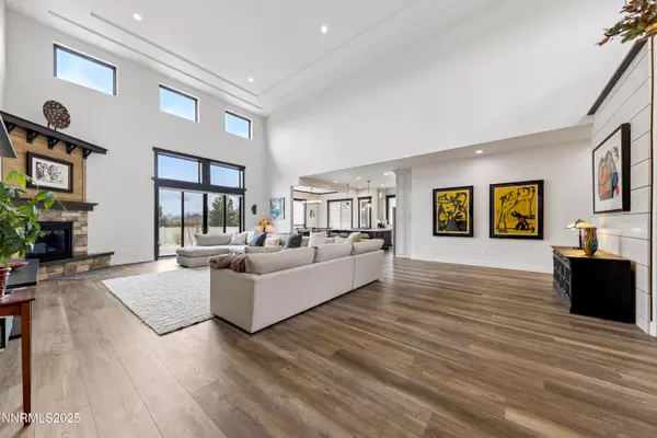 Gardnerville, NV 89460,912 Holstein