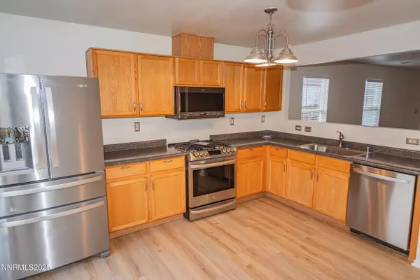 Sparks, NV 89436,1191 Hushfield