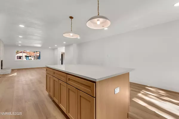 Reno, NV 89509,650 John Fremont DR