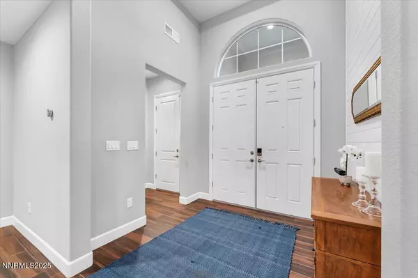 Reno, NV 89521,9920 Burmese LN