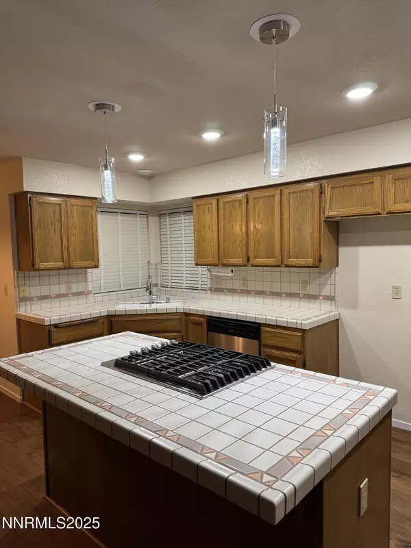 Dayton, NV 89403,634 Boulder CIR