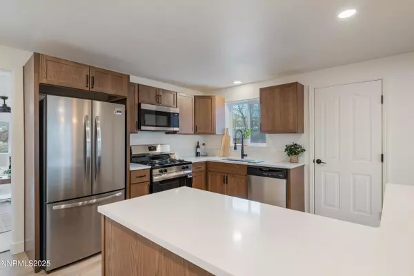 Minden, NV 89423,1312 Saratoga LN