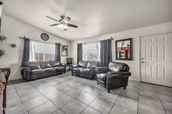 Sun Valley, NV 89433,5676 Peach CT