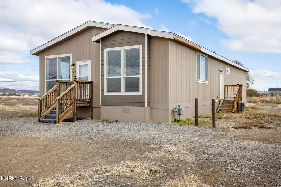 3040 Elm ST, Silver Springs, NV 89429